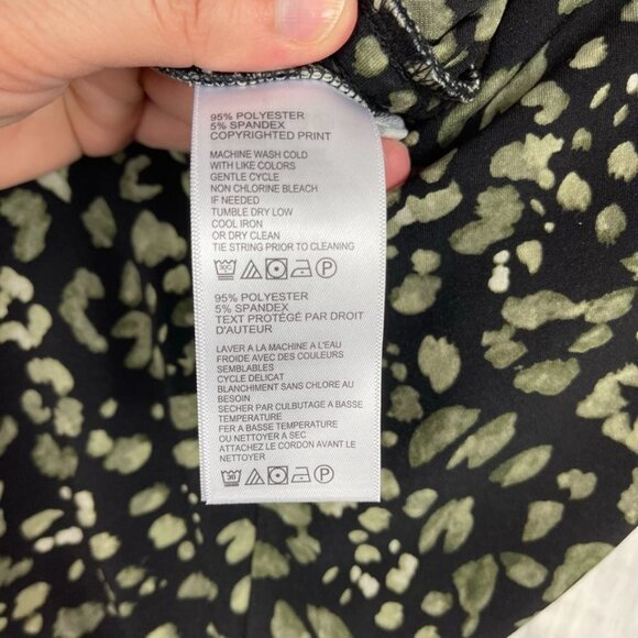 Tommy Bahama Wild One wide leg jumpsuit animal print black green size XXS - Picture 9 of 9